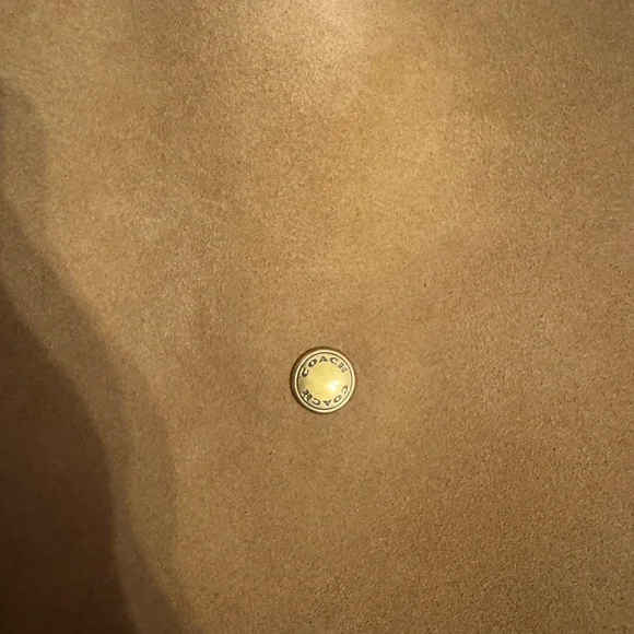 Coach Brooklyn 39 in suede sand and brass - Picture 8 of 12